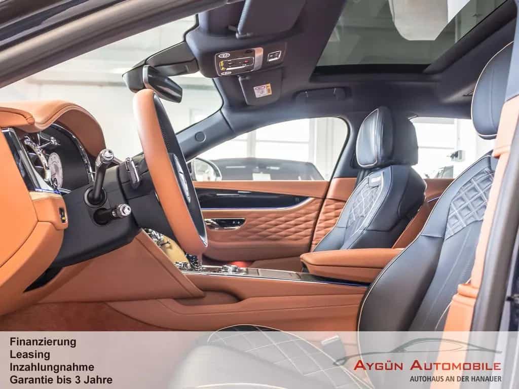 Bentley Continental Flying Spur Mulliner  V8 Export poss 05/2024-photo-7