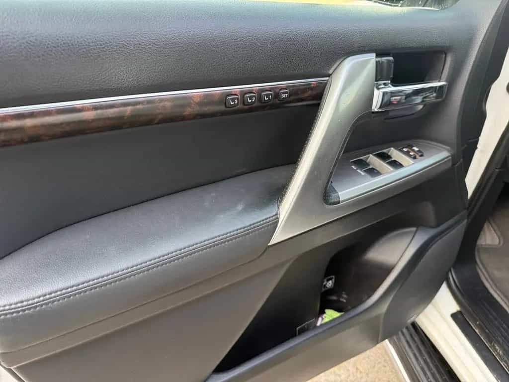 Toyota Land Cruiser +EXECUTIVE+8FACH+SITZHEIZUNG+NAVI 01/2014-photo-11