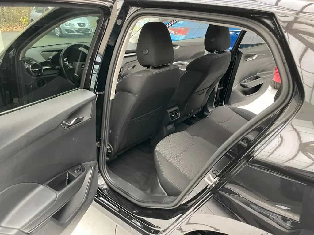 Skoda Fabia Style LED SmartLink PDC Klimaautomatic 01/2022-photo-10