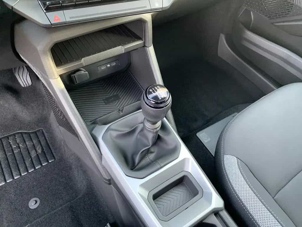 Dacia Bigster JOURNEY ECO-G 140 SHZ+KAMERA+PDC+NAV+LED 03/2026-photo-18
