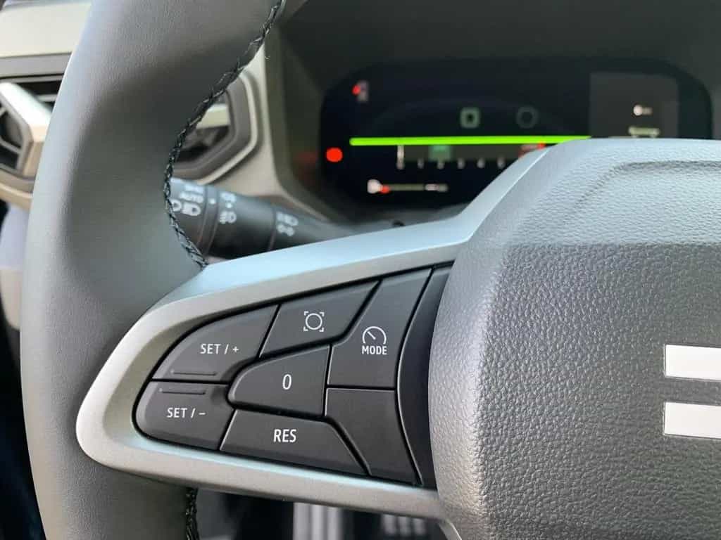 Dacia Bigster JOURNEY ECO-G 140 SHZ+KAMERA+PDC+NAV+LED 03/2026-photo-21