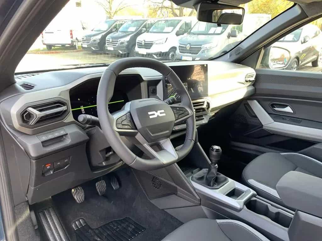 Dacia Bigster JOURNEY ECO-G 140 SHZ+KAMERA+PDC+NAV+LED 03/2026-photo-9