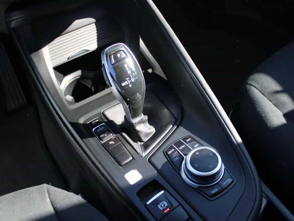 BMW X1 sDrive18i BMW X1 Baureihe X1 sDrive 18 i Adva 03/2021-photo-9