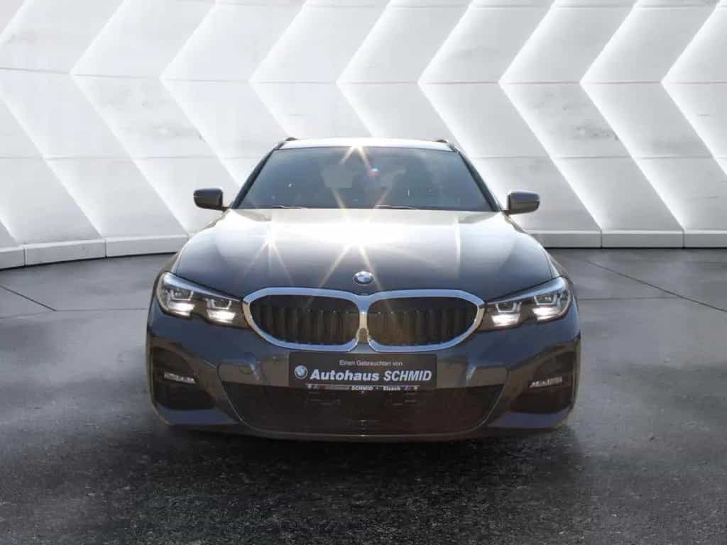 BMW 3 Series 320d xDrive M Sport 10/2021-photo-4