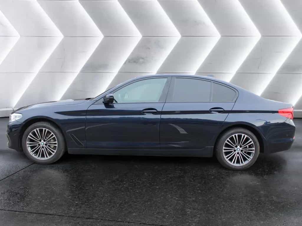 BMW 5 Series 530d xDrive Sport Line HiFi Aktivlenkung RFK 12/2019-photo-1