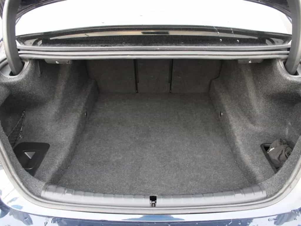 BMW 5 Series 530d xDrive Sport Line HiFi Aktivlenkung RFK 12/2019-photo-19