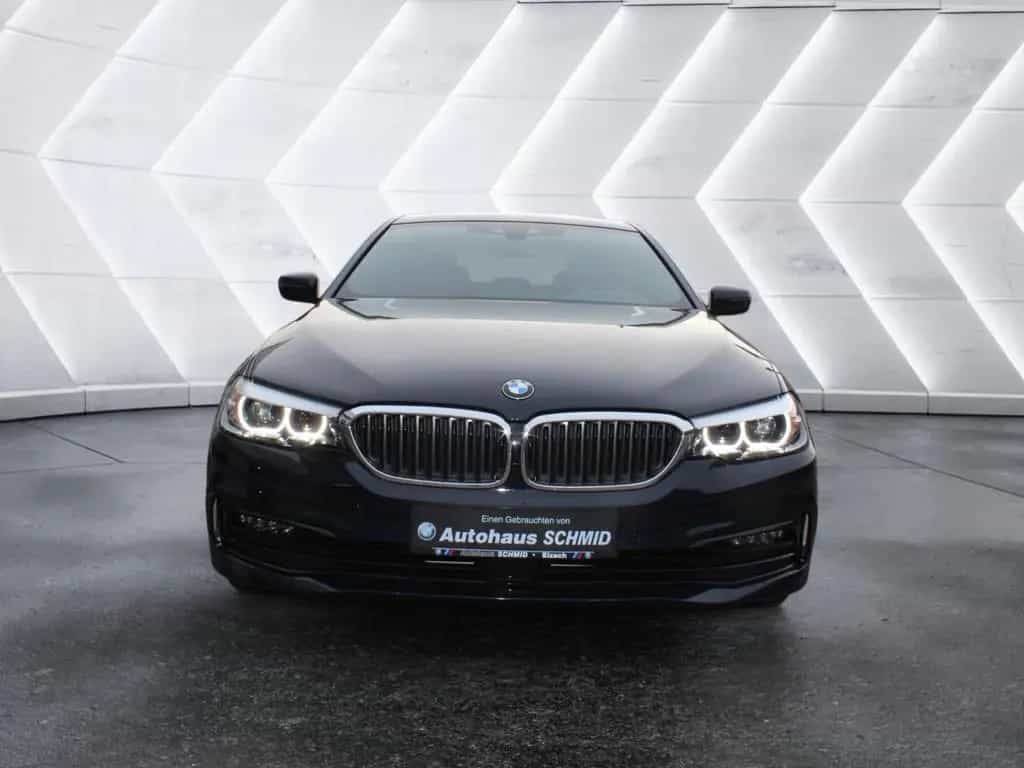 BMW 5 Series 530d xDrive Sport Line HiFi Aktivlenkung RFK 12/2019-photo-5