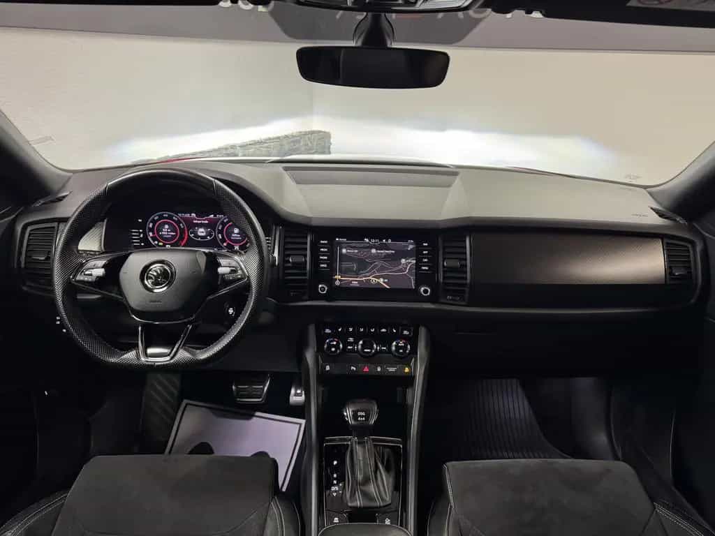 Skoda Kodiaq Sportline 4x4*VIRTUAL*KAMERA*AHK* 08/2020-photo-8