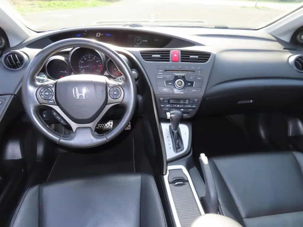 Honda Civic AUTOMATIK 1.8 Executive 62000km 04/2012-photo-13