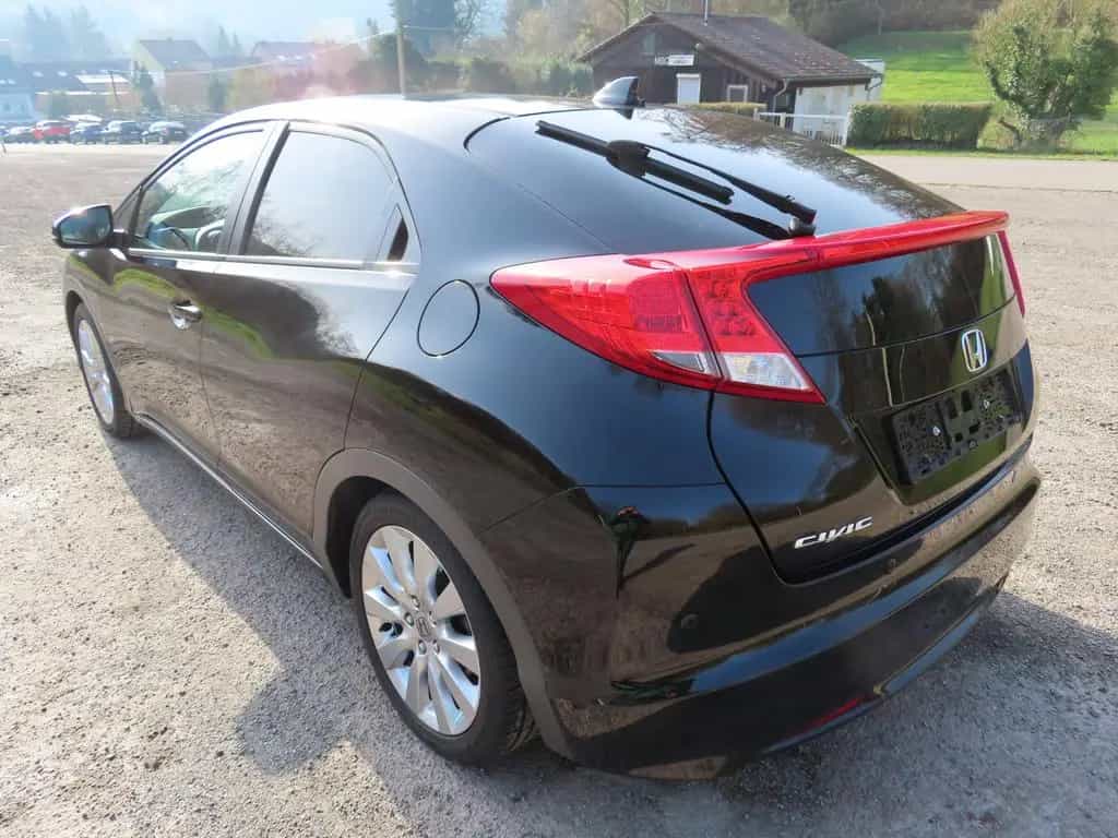 Honda Civic AUTOMATIK 1.8 Executive 62000km 04/2012-photo-4