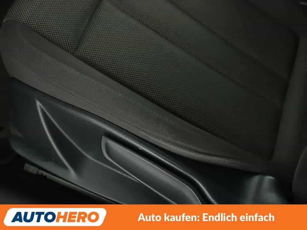 Audi A4 2.0 TFSI Ultra *XENON*PDC*SHZ*TEMPO*ALU*KLIMA 10/2016-photo-24