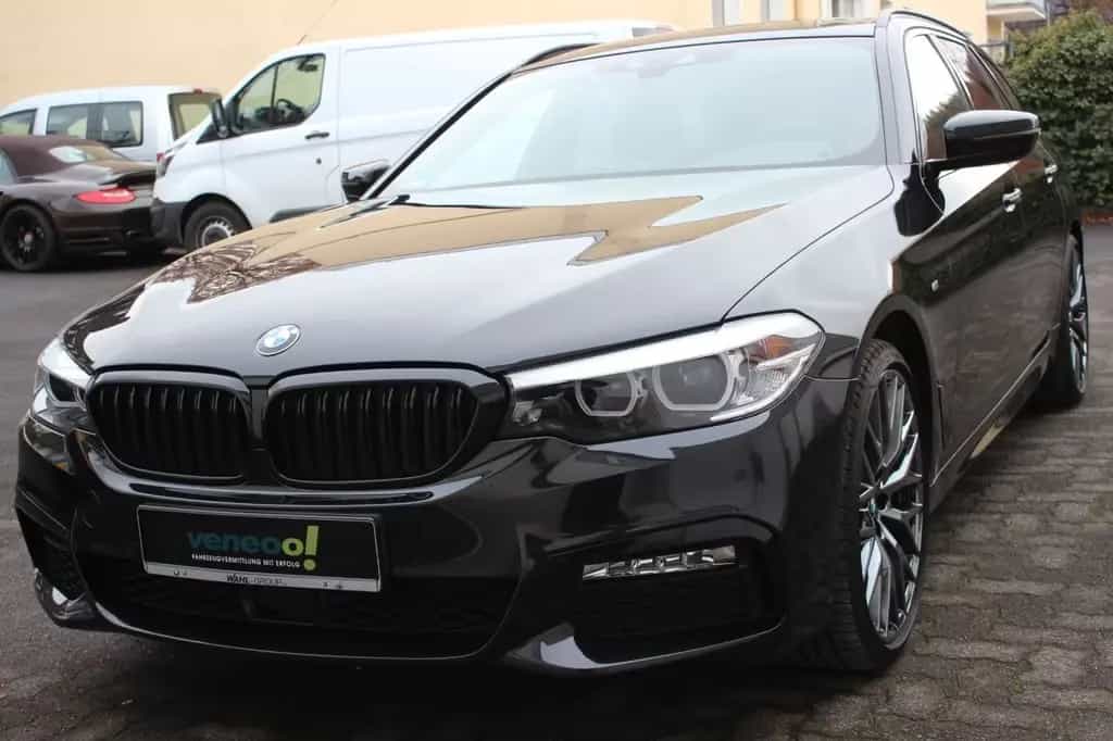 BMW 520 d Touring M-Paket | Leder | ACC | Memory 08/2017-photo-0