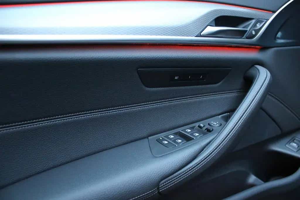 BMW 520 d Touring M-Paket | Leder | ACC | Memory 08/2017-photo-10