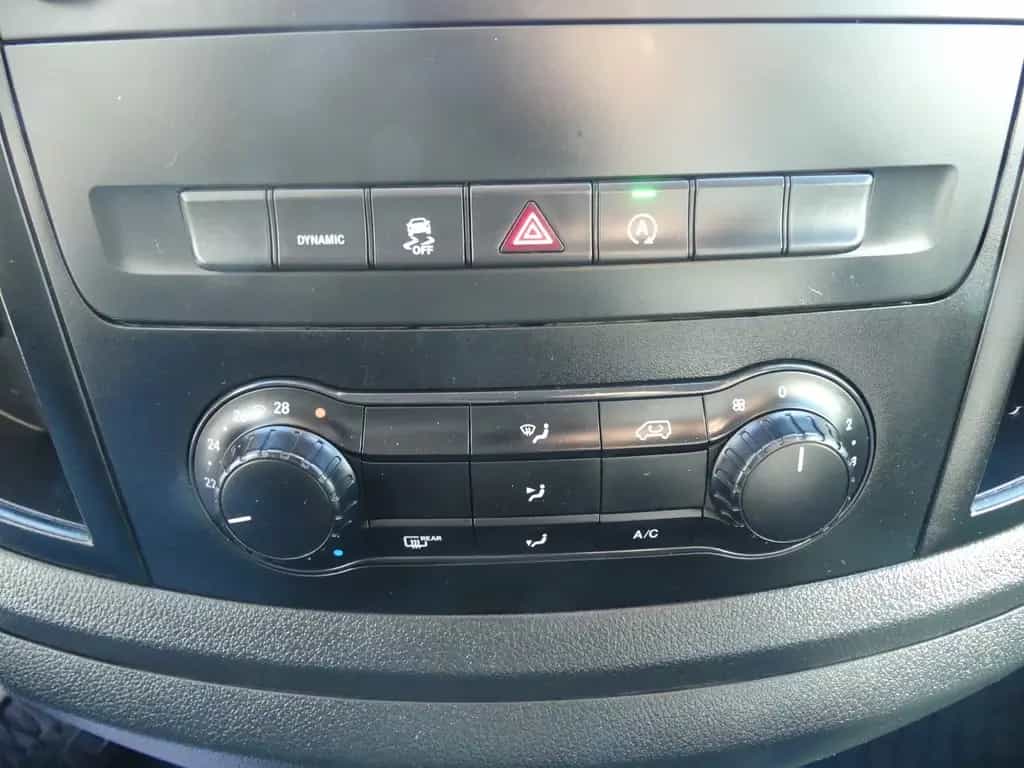 Mercedes-Benz Vito Mixto 119 CDI 4Matic lang ACC/LED/NAVI/KAME 08/2021-photo-8
