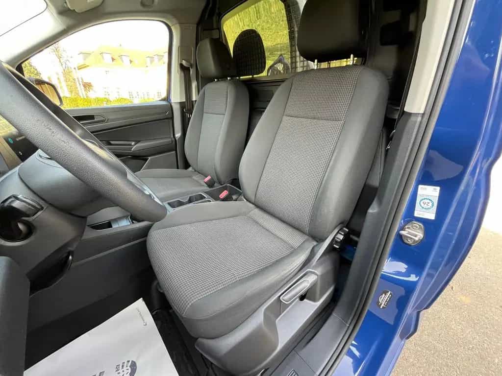 Volkswagen Caddy 1.5 TSI NAVI KLIMA SHZ PDC VORNE + HINTEN 04/2021-photo-15