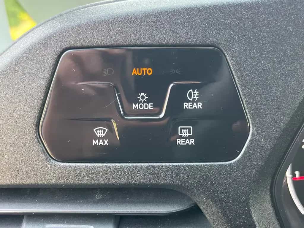 Volkswagen Caddy 1.5 TSI NAVI KLIMA SHZ PDC VORNE + HINTEN 04/2021-photo-5