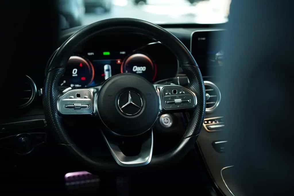 Mercedes-Benz C 200 T 9G-Tr. 4Matic AMG Line *Pano *Widescreen 02/2019-photo-35