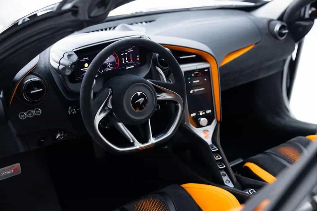 McLaren 750S Spider 4.0 V8 | Electrochromic Roof | MY202 null-photo-17