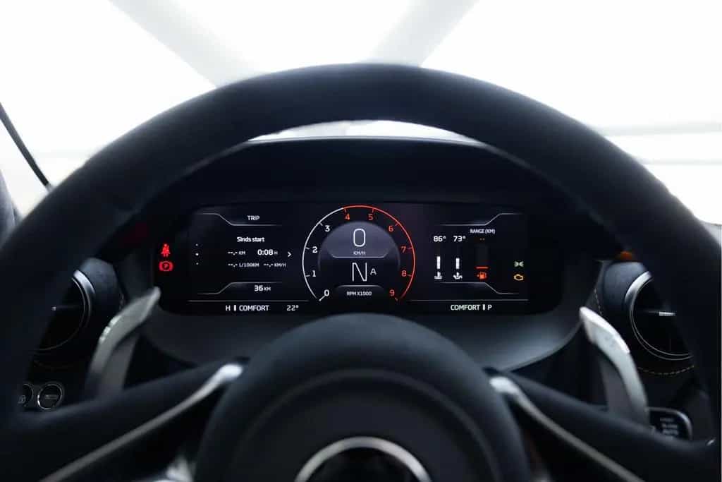 McLaren 750S Spider 4.0 V8 | Electrochromic Roof | MY202 null-photo-18