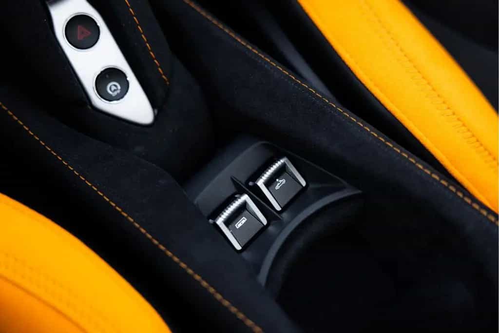 McLaren 750S Spider 4.0 V8 | Electrochromic Roof | MY202 null-photo-28