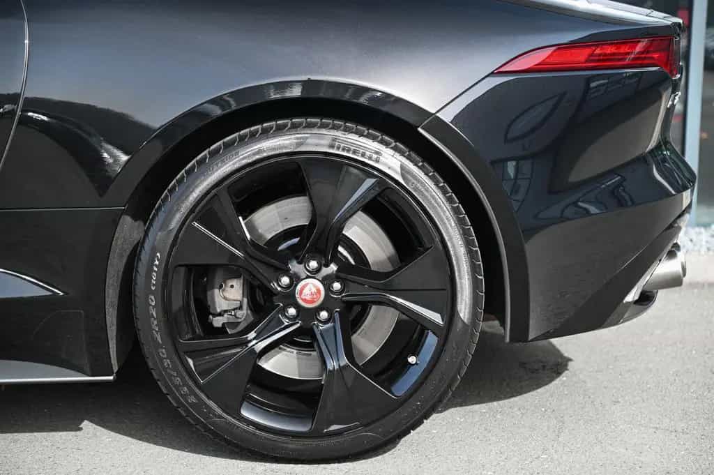 Jaguar F-Type Cabrio 5.0 V8 Kompressor *First Edition* 04/2020-photo-37