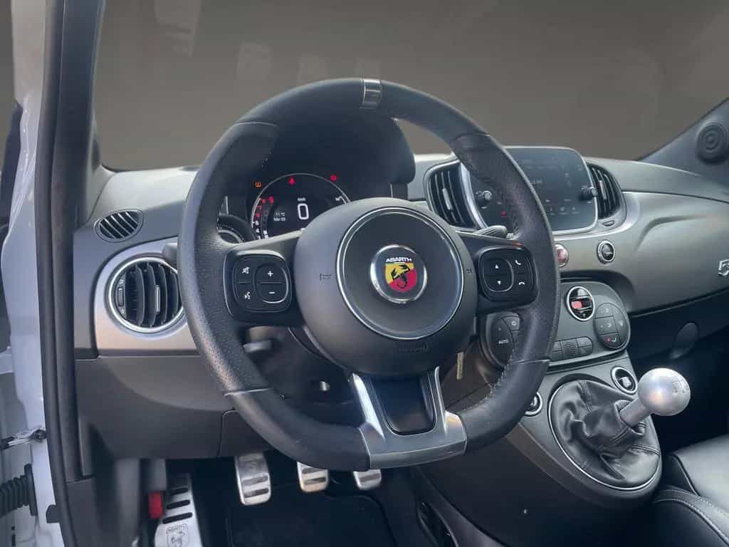 Abarth 595 Turismo Touchscreen 7 Navi Apple CarPlay PDC 12/2019-photo-8