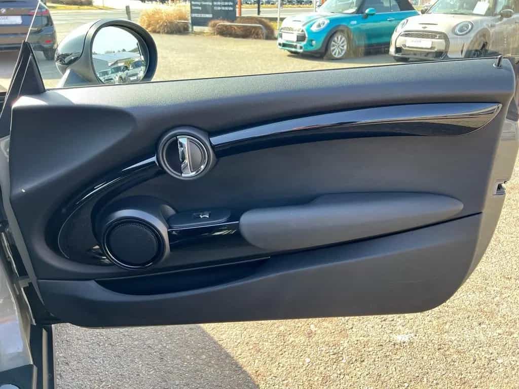 MINI Cooper Chili LED Tempomat Parkassistent Shz PDC 09/2019-photo-33