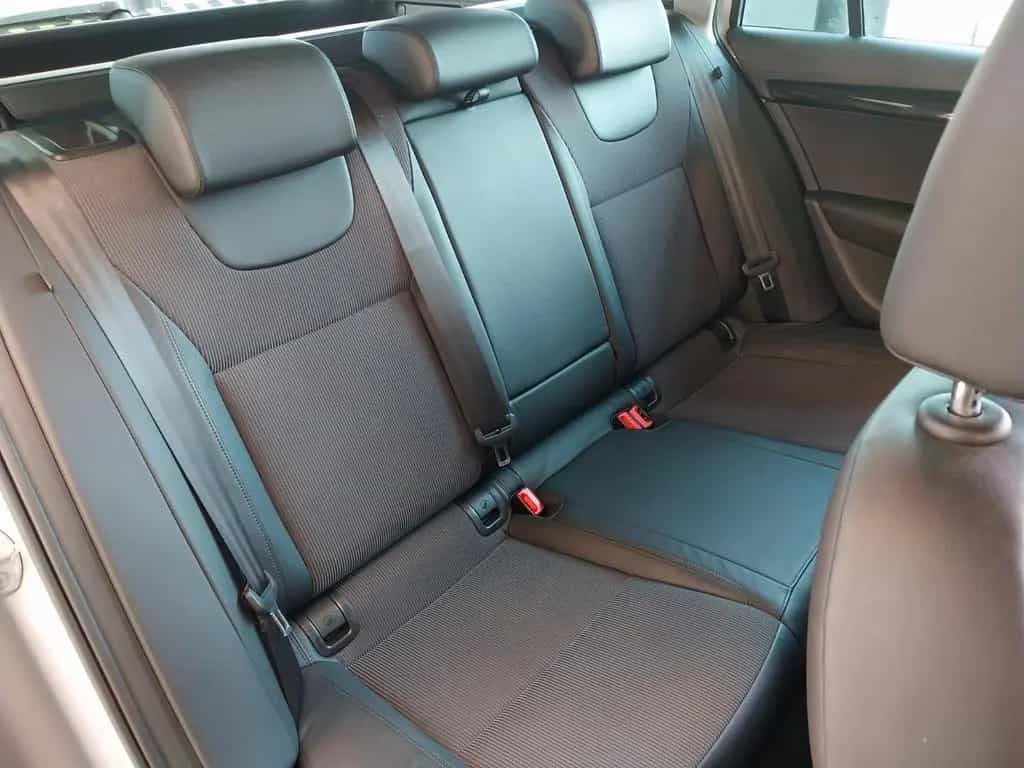 Skoda Octavia Style DSG Frontscheibehzg Lenkradhzg AHK 08/2018-photo-12