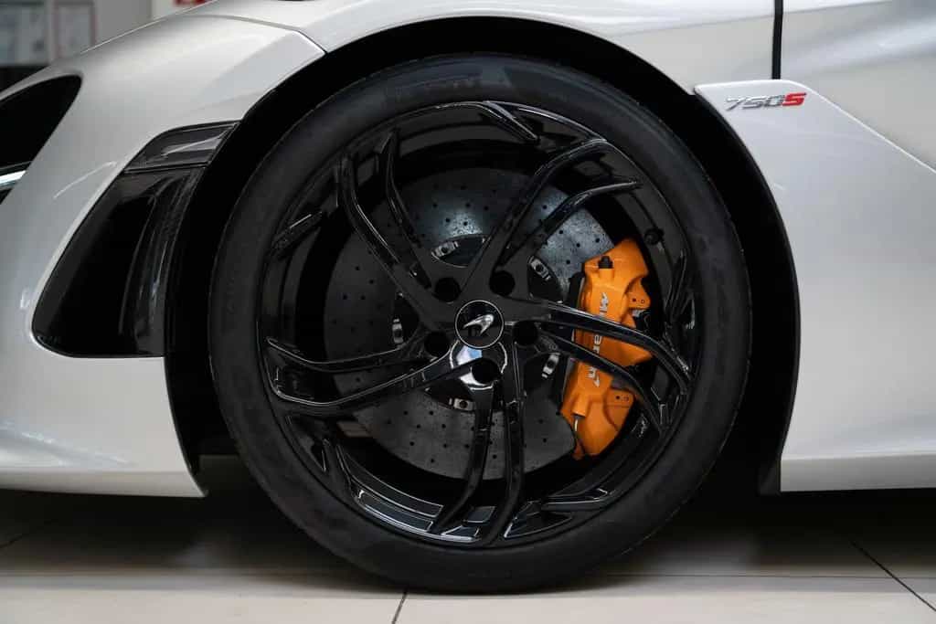 McLaren 750S Spider I Full Carbon Options I Senna Seats 04/2024-photo-19