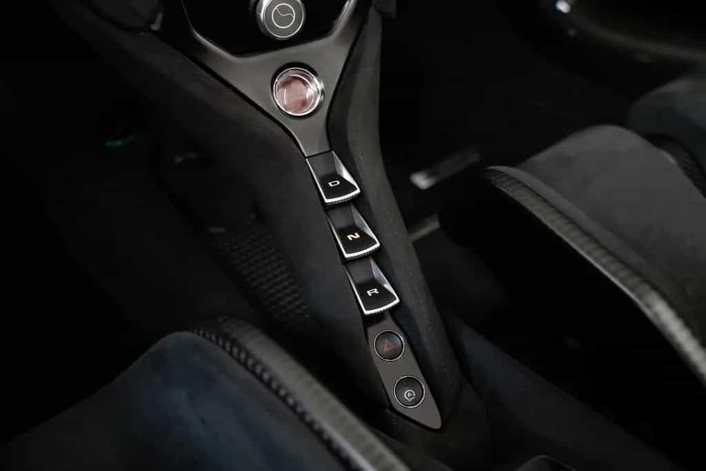 McLaren 750S Spider I Full Carbon Options I Senna Seats 04/2024-photo-29