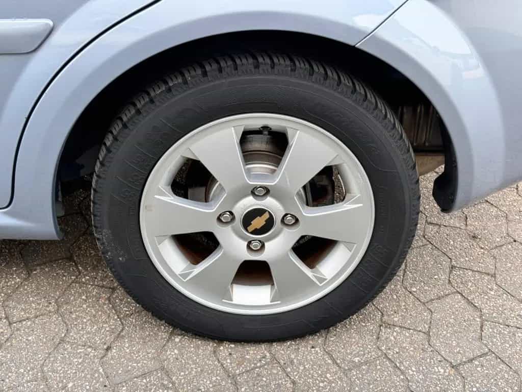 Chevrolet Lacetti 1.8 CDX 1.Hand Automatik Leder TÜV NEU 08/2009-photo-10