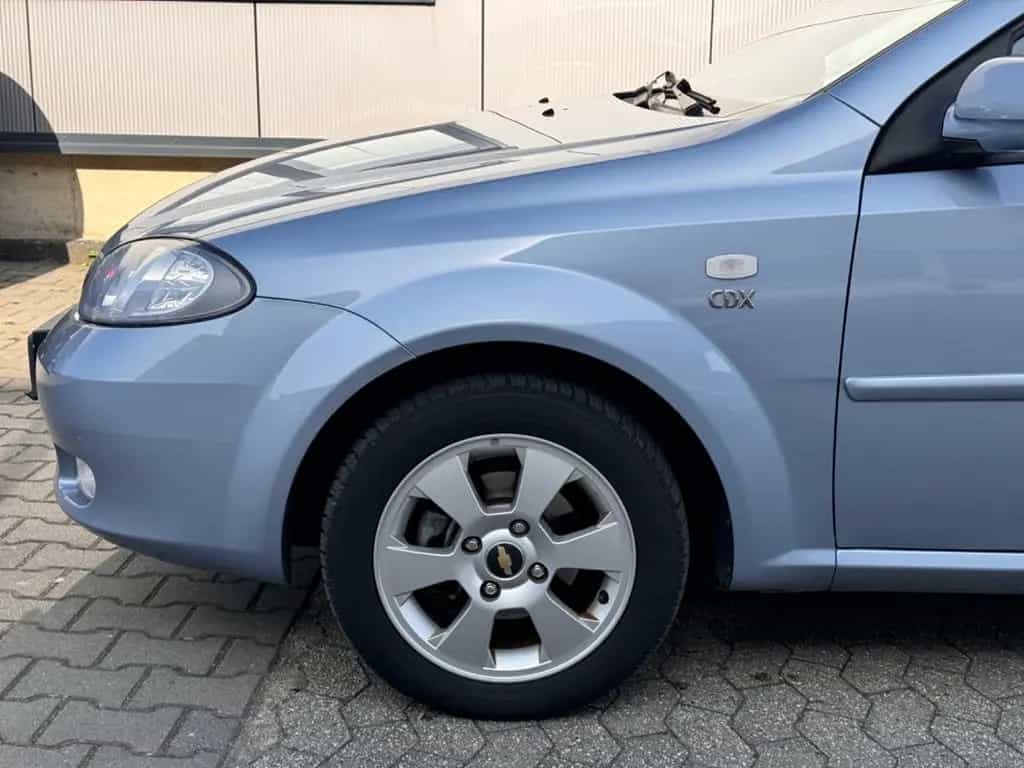 Chevrolet Lacetti 1.8 CDX 1.Hand Automatik Leder TÜV NEU 08/2009-photo-4