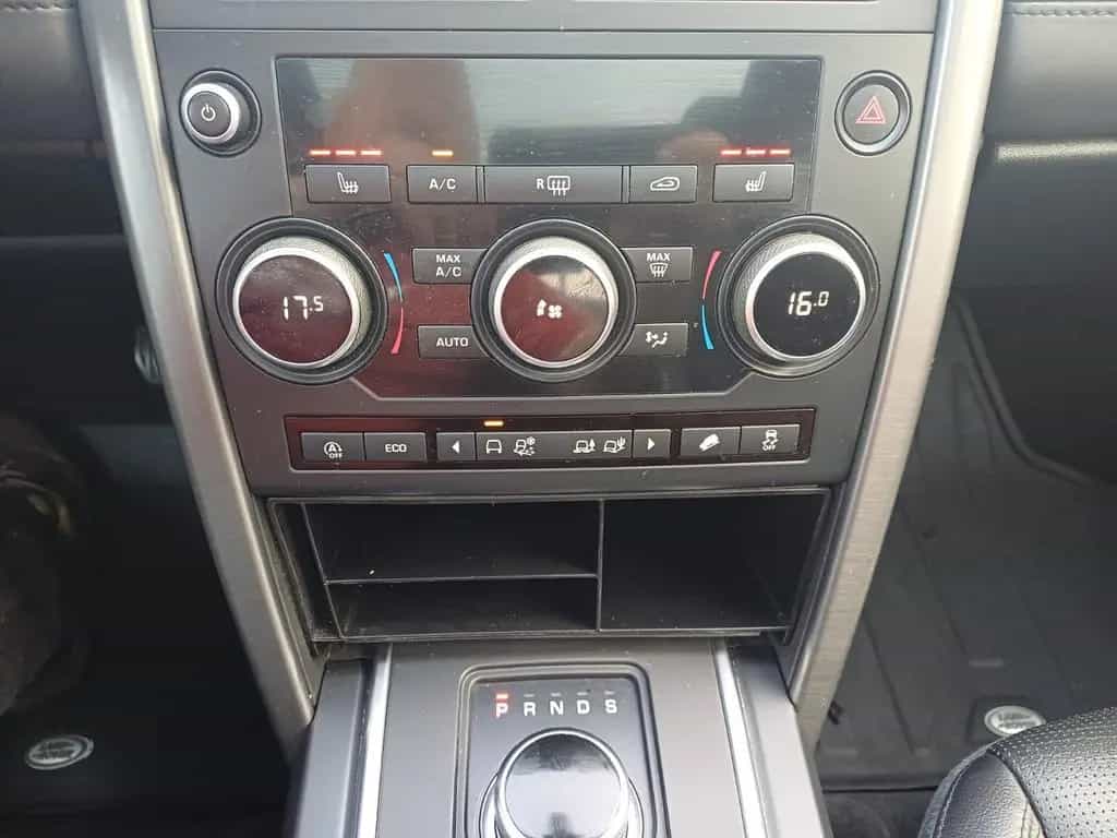 Land Rover Discovery Sport SE AWD LEDER PANO ATOMATIK AHK 05/2019-photo-38