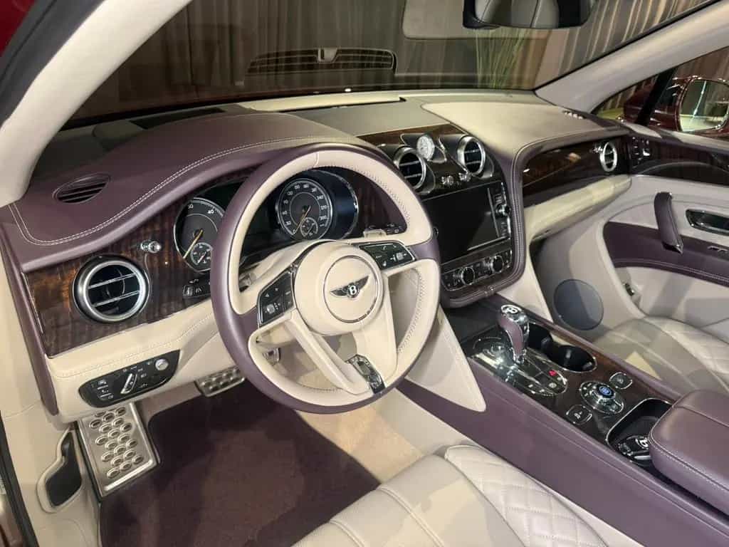 Bentley Bentayga 4.0 V8 Diesel 4WD Autom. 03/2018-photo-17