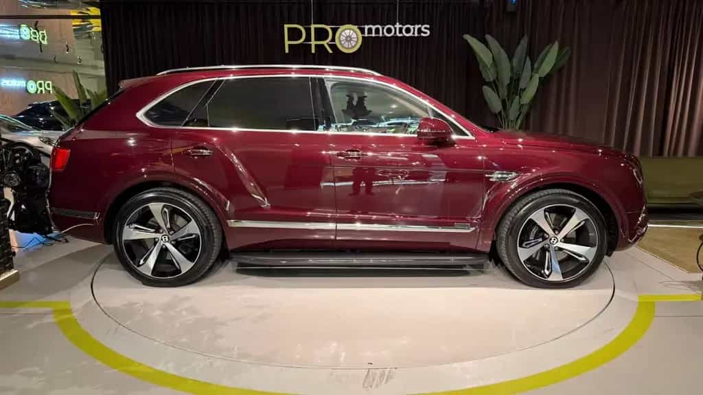 Bentley Bentayga 4.0 V8 Diesel 4WD Autom. 03/2018-photo-4