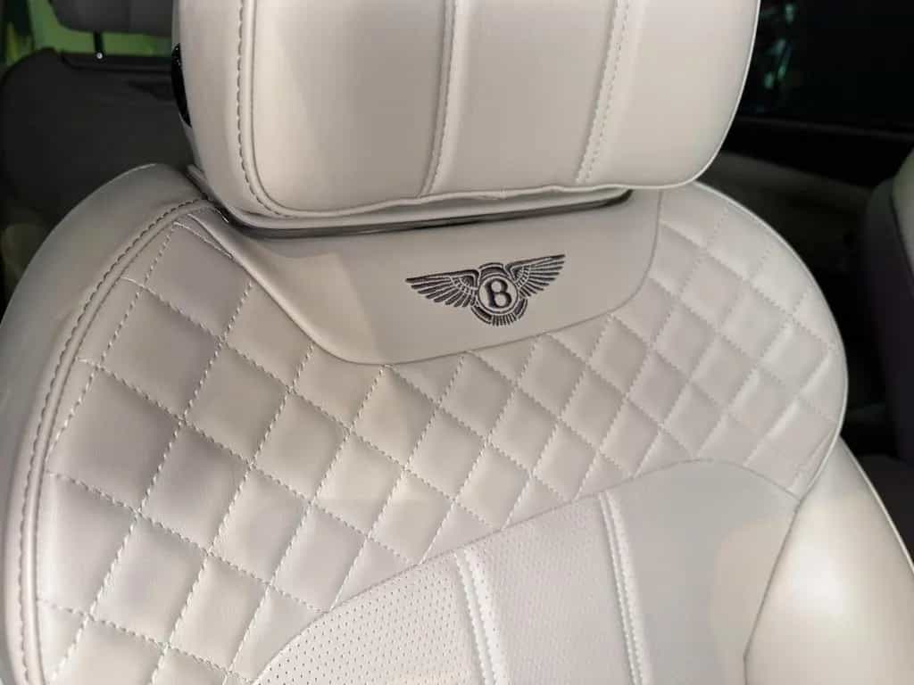 Bentley Bentayga 4.0 V8 Diesel 4WD Autom. 03/2018-photo-42
