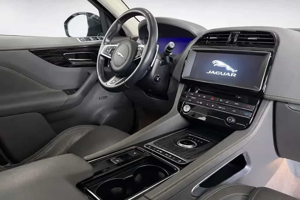 Jaguar F-Pace R-Sport AWD *LED+LEDER+KAMERA+PDC* 03/2020-photo-6