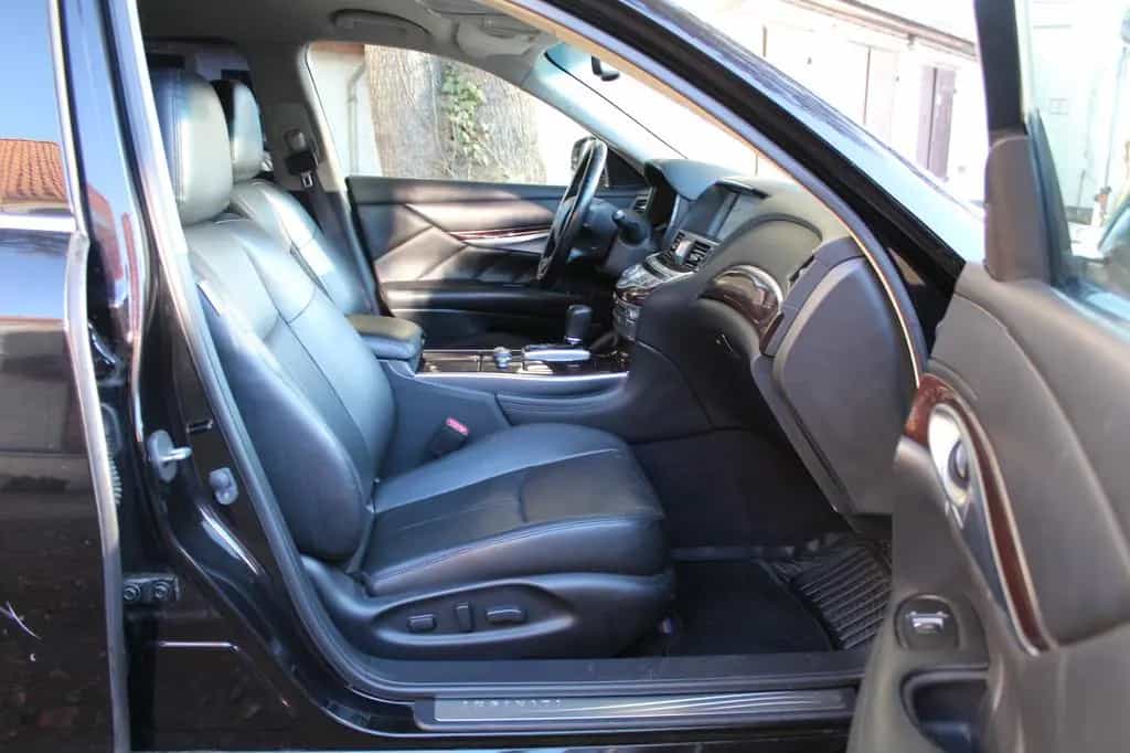 Infiniti Q70 2.2 d*TÜV NEU* 12/2016-photo-19
