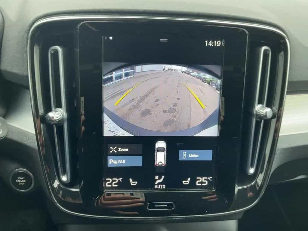 Volvo XC40 1.5 T3 2WD MOMENTUM PRO LED+NAV+SHZ+RFK+APP 12/2021-photo-17