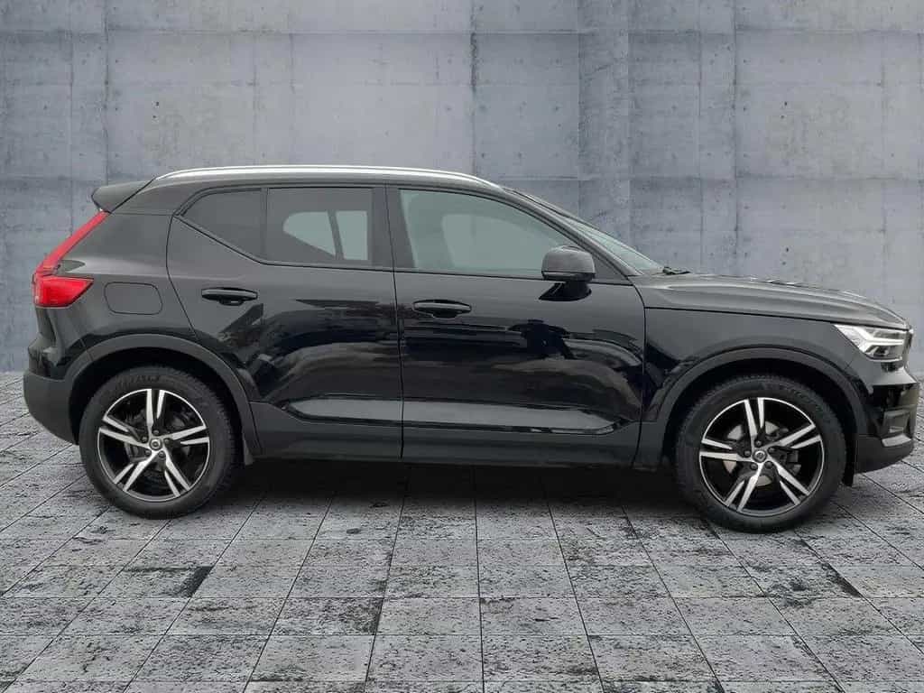 Volvo XC40 1.5 T3 2WD MOMENTUM PRO LED+NAV+SHZ+RFK+APP 12/2021-photo-6