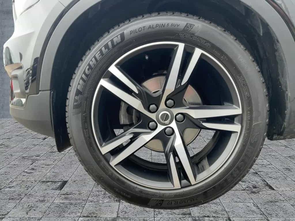 Volvo XC40 1.5 T3 2WD MOMENTUM PRO LED+NAV+SHZ+RFK+APP 12/2021-photo-7