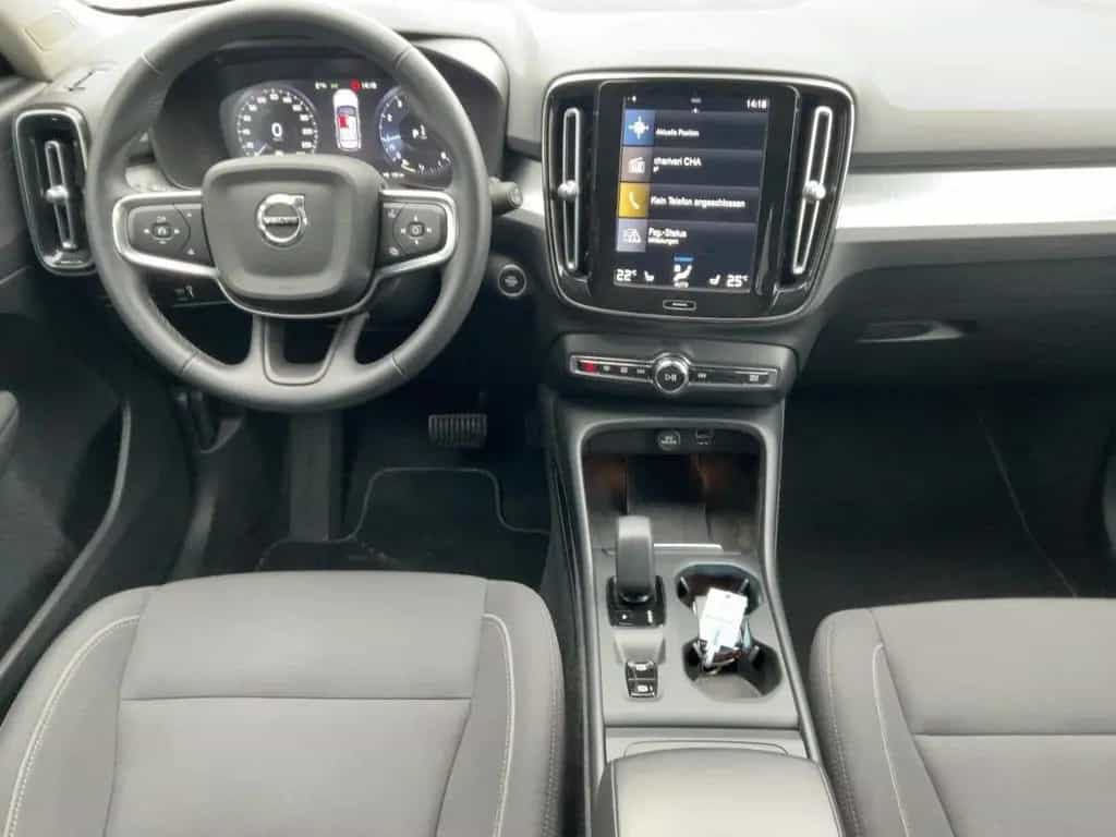 Volvo XC40 1.5 T3 2WD MOMENTUM PRO LED+NAV+SHZ+RFK+APP 12/2021-photo-8