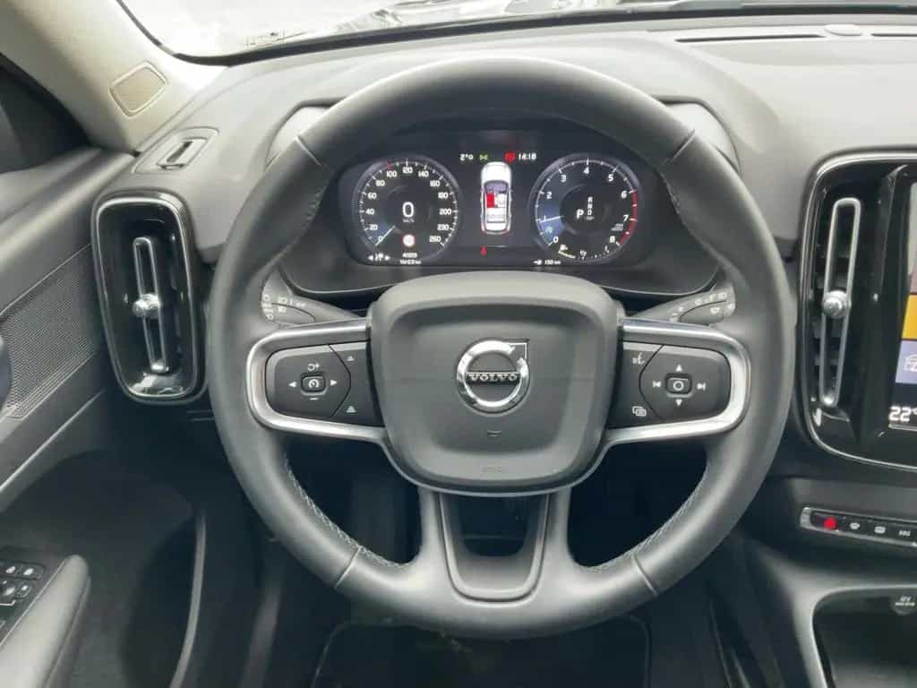 Volvo XC40 1.5 T3 2WD MOMENTUM PRO LED+NAV+SHZ+RFK+APP 12/2021-photo-9