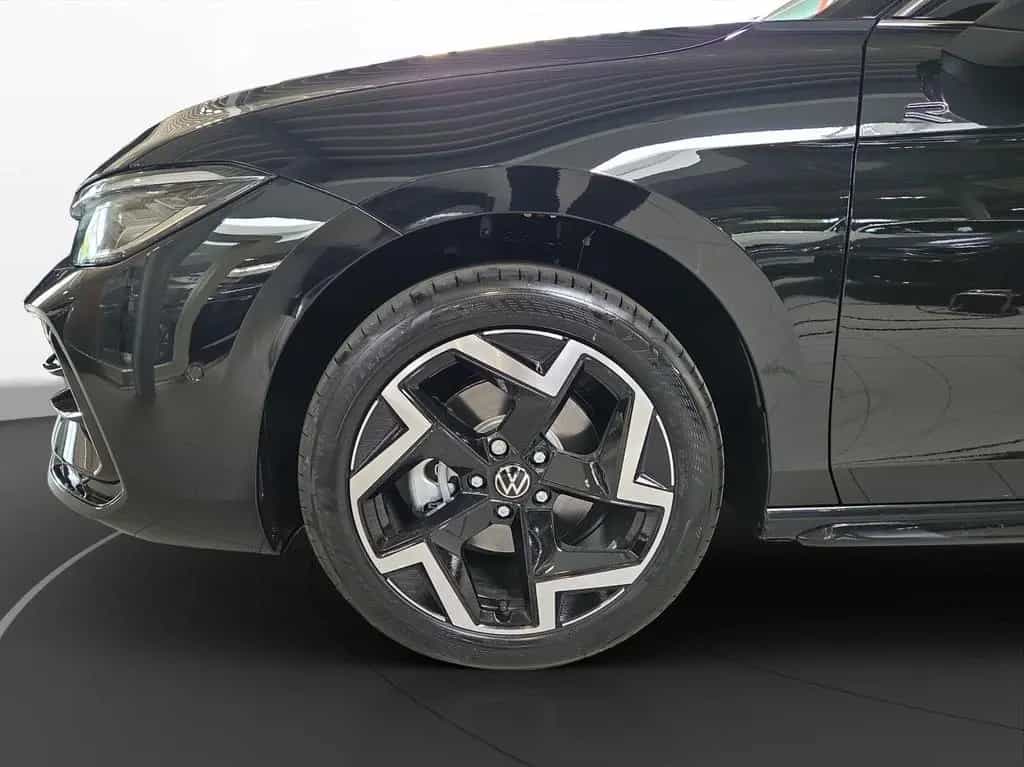 Volkswagen Passat R-Line 2,0 TDI (150 PS) DSG | IQ. | AHK 12/2025-photo-4
