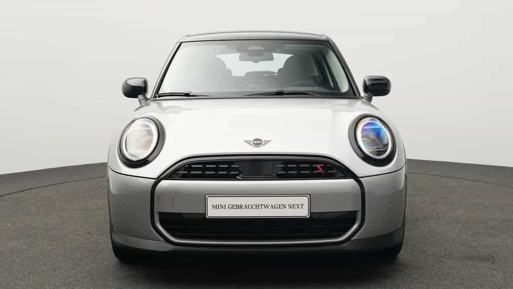 MINI Cooper S 5-Türer 01/2025-photo-2
