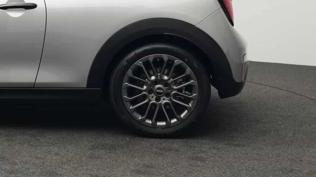 MINI Cooper C 02/2025-photo-17