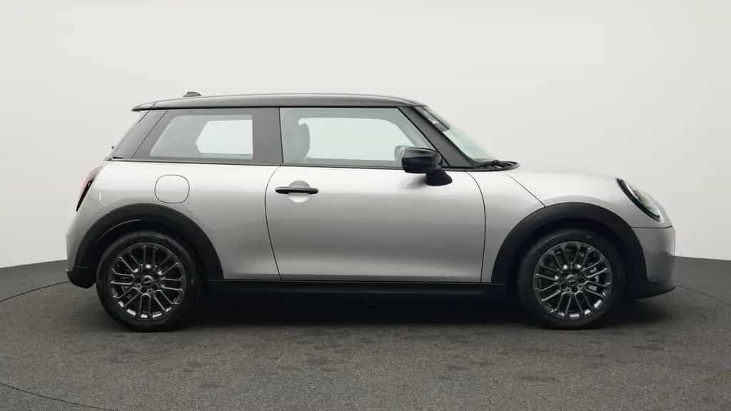 MINI Cooper C 02/2025-photo-3