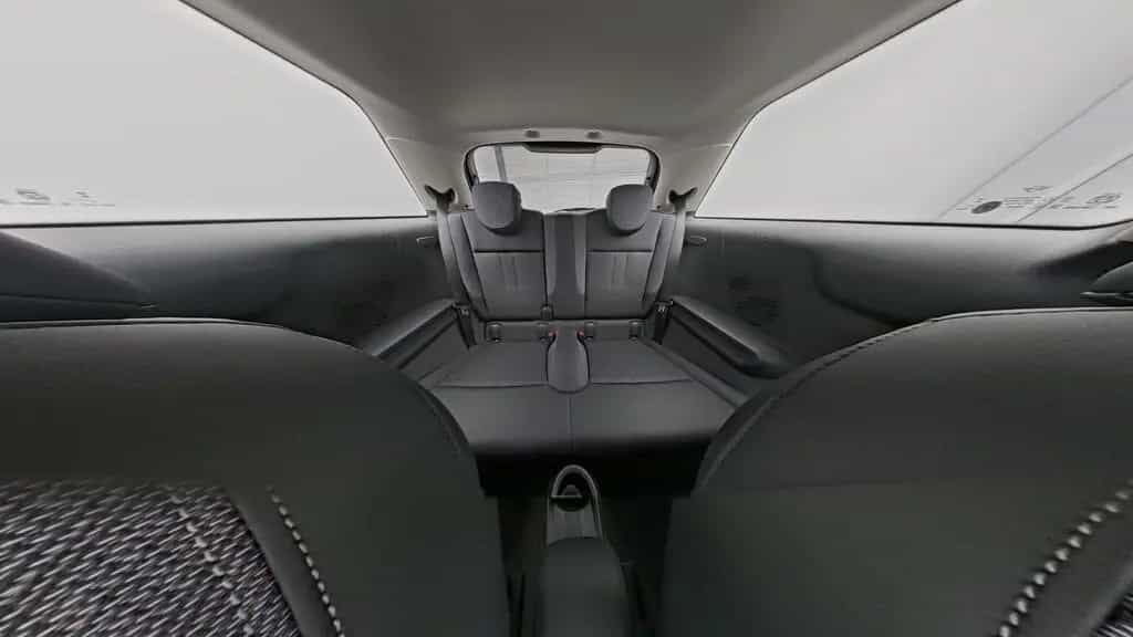 MINI Cooper C 01/2025-photo-13