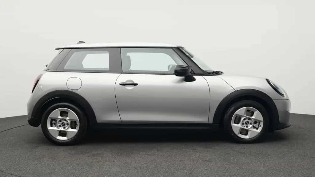 MINI Cooper C 01/2025-photo-3