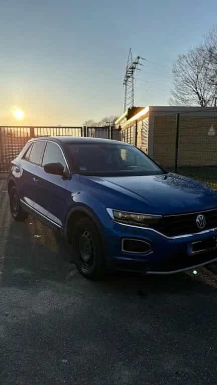 Volkswagen VW T-Roc Volkswagen 04/2018-photo-4